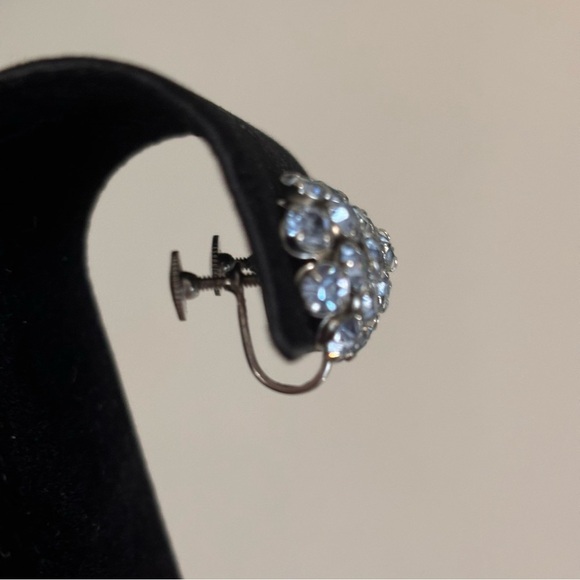 Blue Rhinestones crystal vintage screw back earrings - Picture 5 of 6